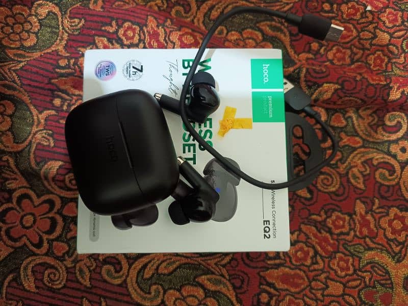 BT Wireless earphones 2