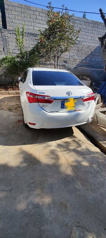 Toyota Altis Grande 2016 1