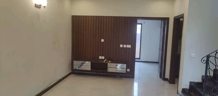 5 Marla House available for sale in DHA Phase 6, Lahore 3