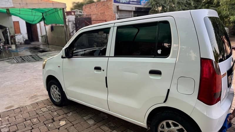 Suzuki Wagon R 2019 3