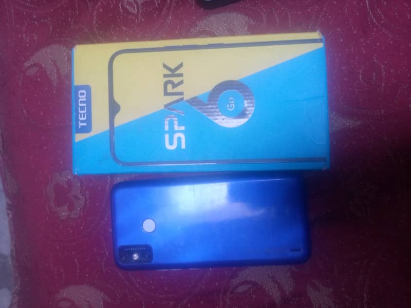 tecno spark 6 go 4