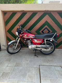 CG125 IN NEW CONDITION 10/10