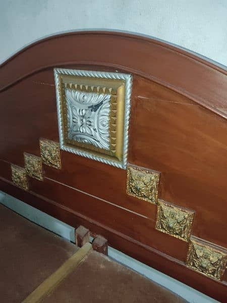 wooden bed 3