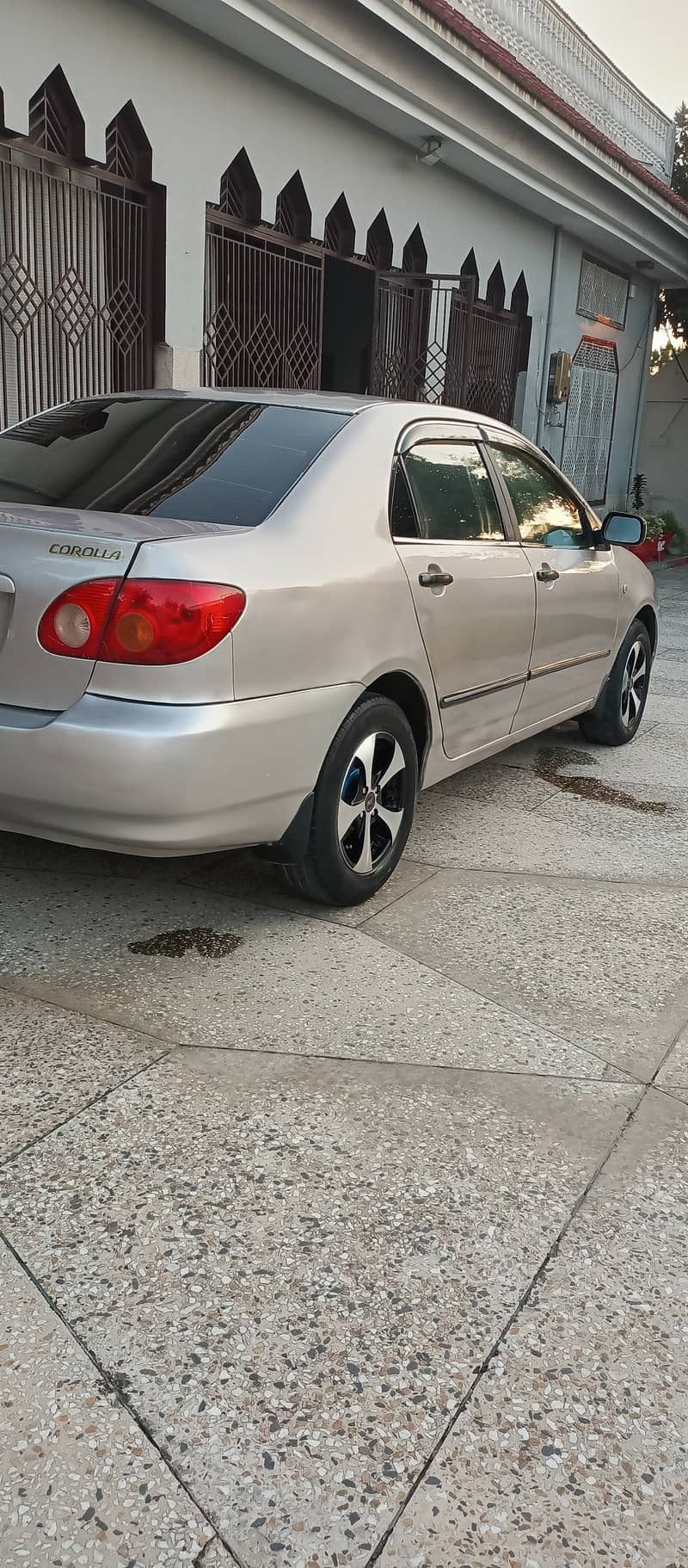 Toyota Corolla GLI 2004 Genuine Gli 2