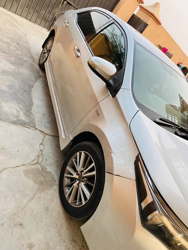 Toyota Corolla GLI 2016 contact 03057179508 3