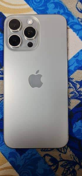 Iphone 15pro max 256 gb 3