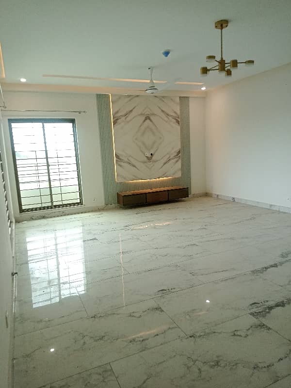 3 Bed Barnd New Apartment Available For Sale In Askari 11 Lahore 10