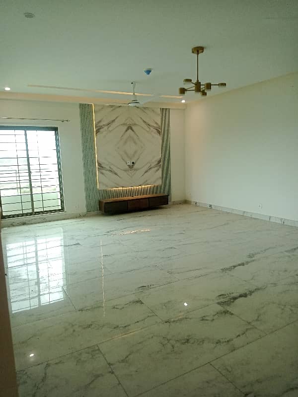 3 Bed Barnd New Apartment Available For Sale In Askari 11 Lahore 16