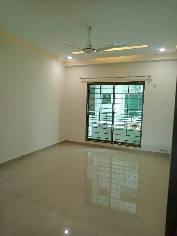 3 Bed Barnd New Apartment Available For Sale In Askari 11 Lahore 18