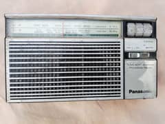 vintage radio national R218