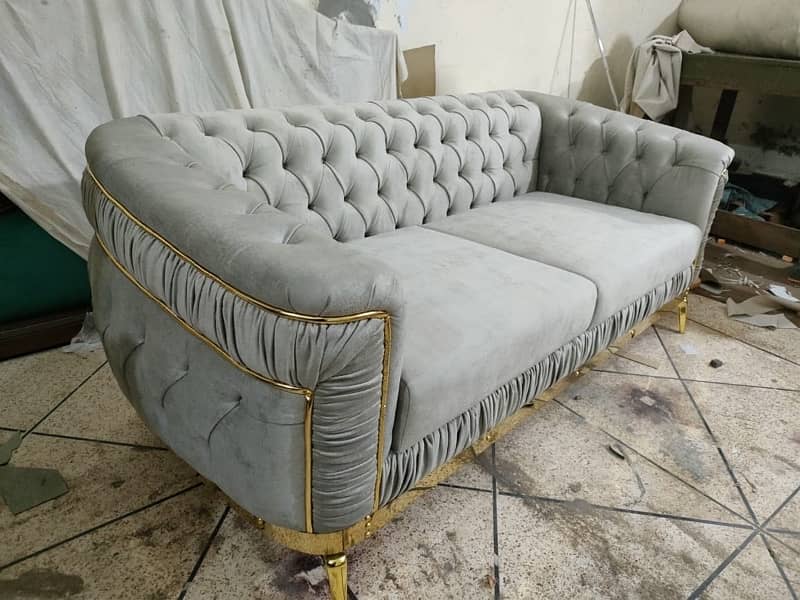 BRAND NEW SOFAS AND CHAIRS FOR SALE 1