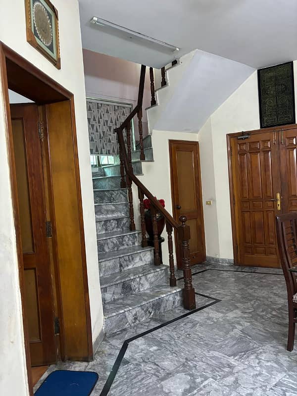 10 Marla House For Rent In Main Boulevards' Defence Road Opposite Adil Hospital 12