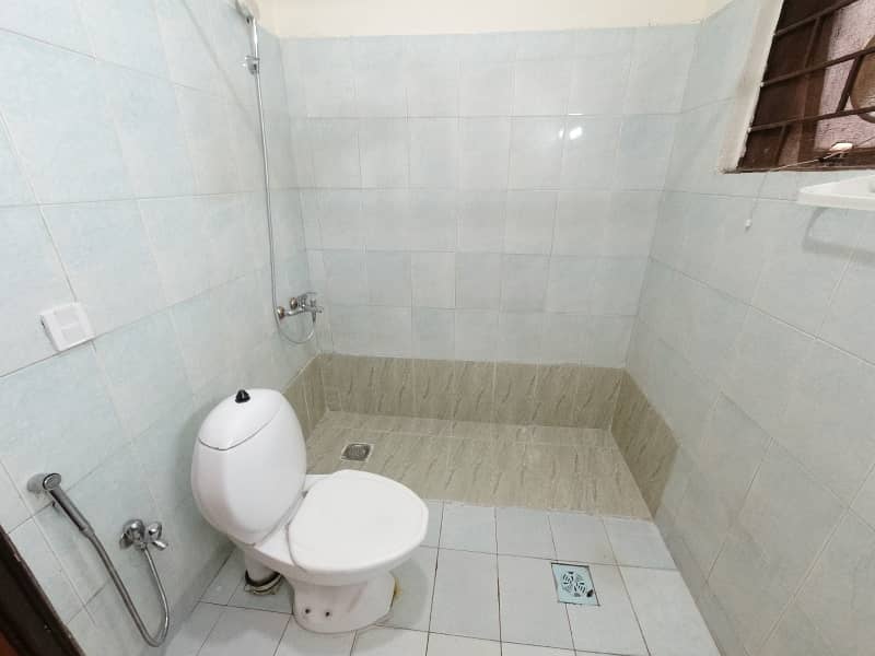 G-15: 3 bed apartment available for Rent at G-15 Islamabad 11