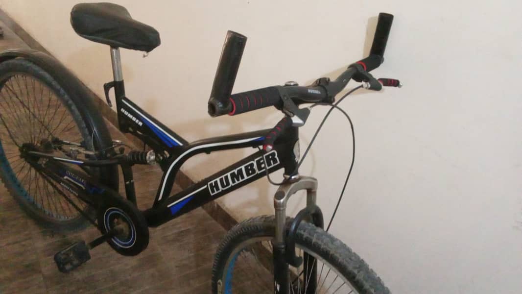 Humber Off-Road Bicycle – Lightly Used, Ready for Adventure 2