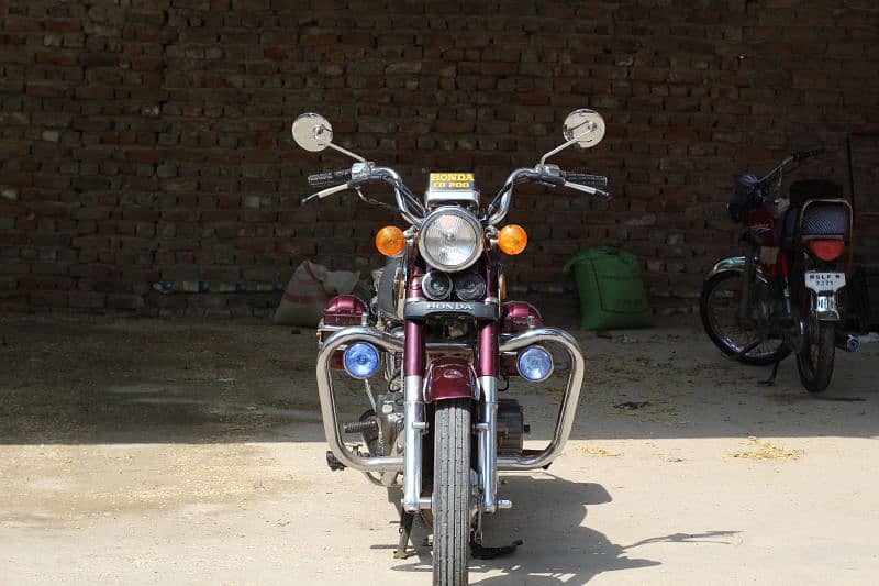 HONDA ROAD MASTER CD 200cc 11