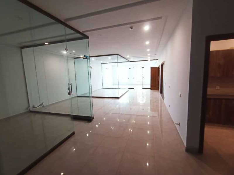 8 Marla Office With Elevator Installed For Rent In DHA Phase-5  Un Furnished 6