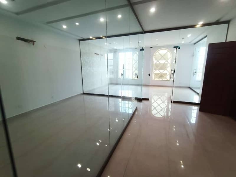 8 Marla Office With Elevator Installed For Rent In DHA Phase-5  Un Furnished 8