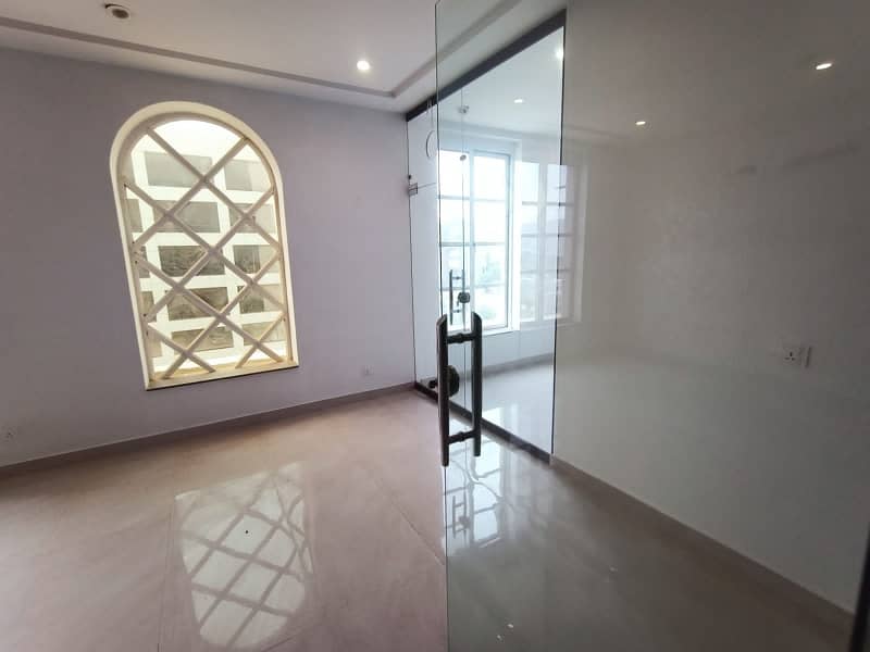 8 Marla Office With Elevator Installed For Rent In DHA Phase-5  Un Furnished 13