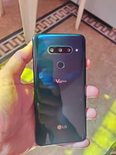 LG v40 thinq