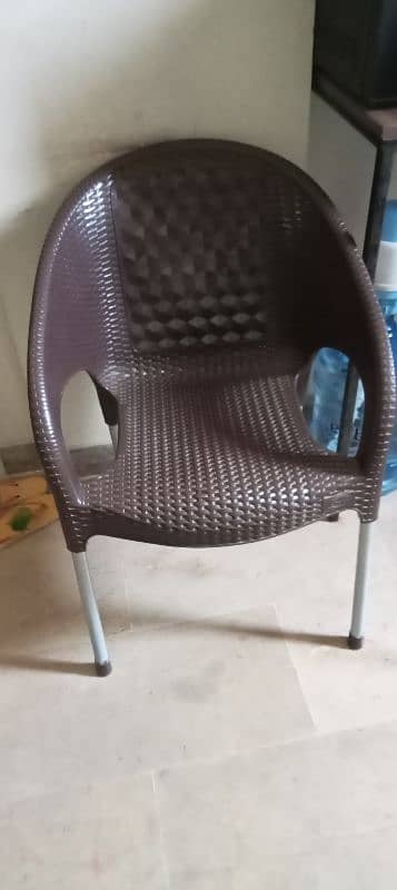 chair 0