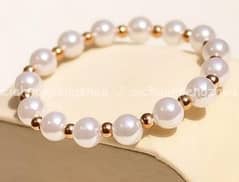 pearl bracelet