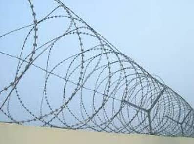 Razor Wire, Chain Link Fence & Bird Spikes - Best Rates in Karachi 1