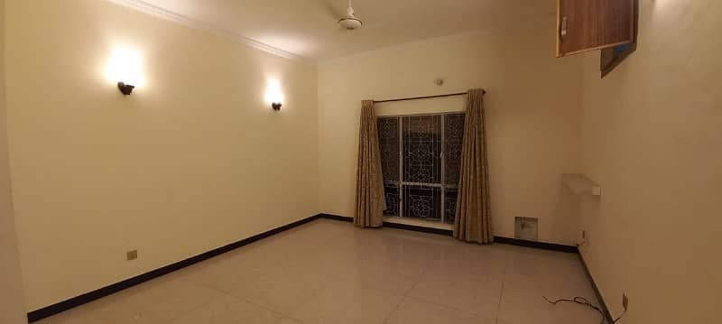 rent The Ideally Located Lower Portion For An Incredible Price Of Pkr Rs. 58000 1