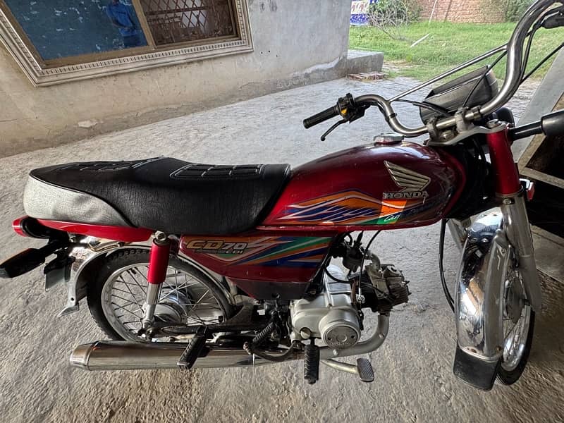 honda cd 70 2022,2021 model only 19000 km drive 2