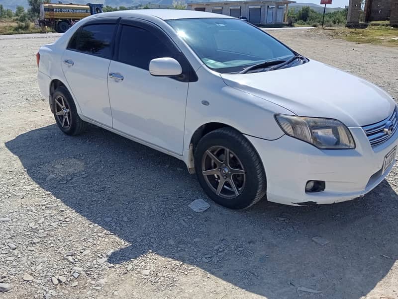 Toyota Corolla Axio 2012 X 03199637988 3