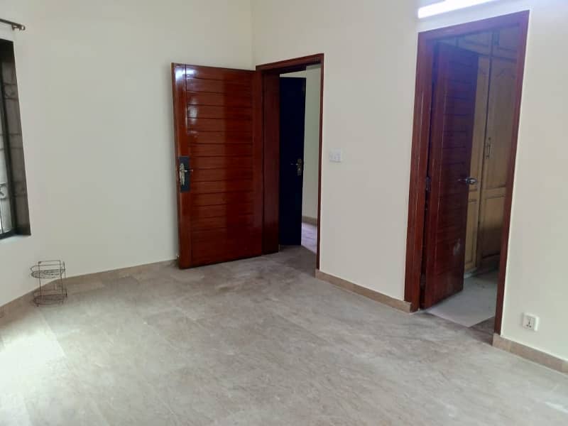 10 Marla House Available For Rent In Abdalians Society Johar Town Lahore 0