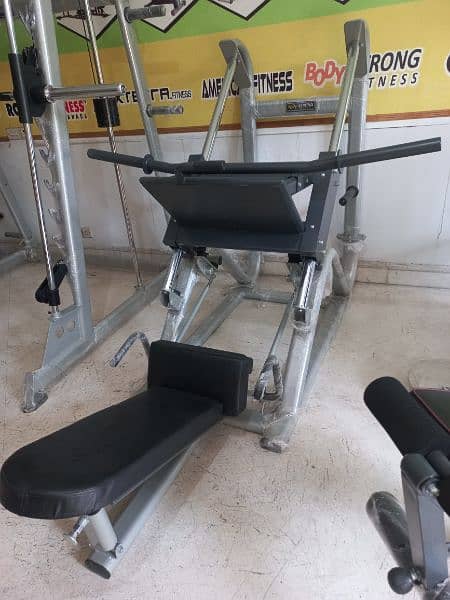 commercial body strong leg press gym and fitness machine 4