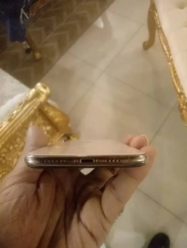 iPhone XS Max 64gb non p. t. a (exchange possible) 4