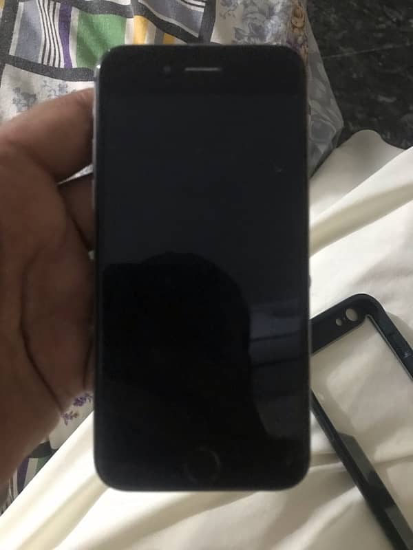 iphone 6 16Gbs PTA approved Mint condition 2