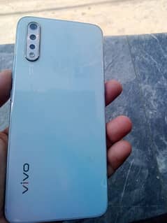 vivo s1