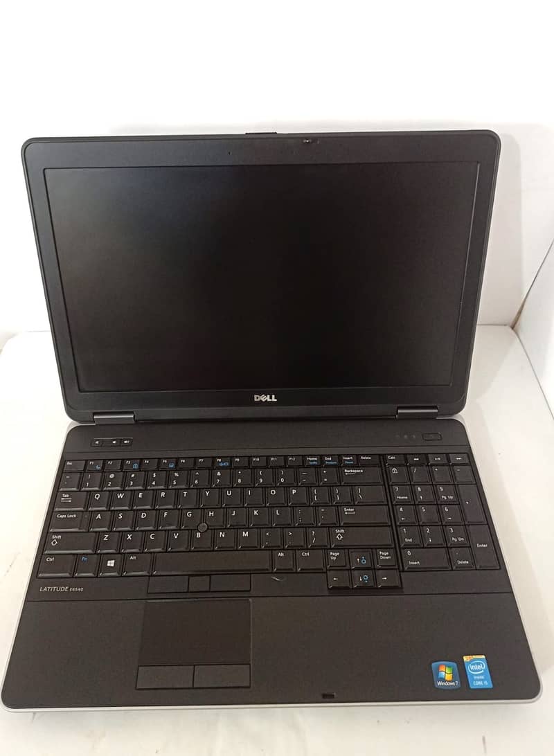 DELL LATITUDE E6540 i5-4th 3