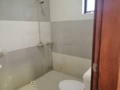 Lower Portion Of 1 Kanal For rent In CDECHS - Cabinet Division Employees Cooperative Housing Society