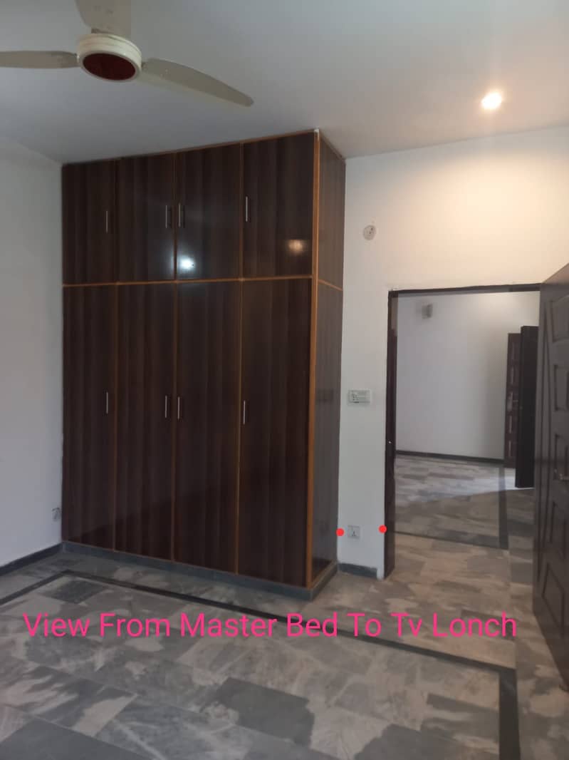 Spacious 10 Marla upper portion available for rent 8