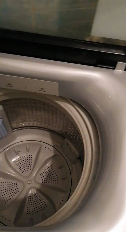 Haier 8.5 kg fully automatic washing machine 2