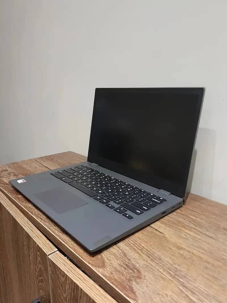 Lenovo 14E Processor AMD Ram 4 GB SSD 32 GB 14.0 2