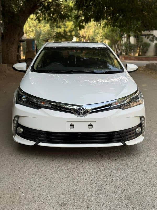 Toyota Altis Grande 2018 3