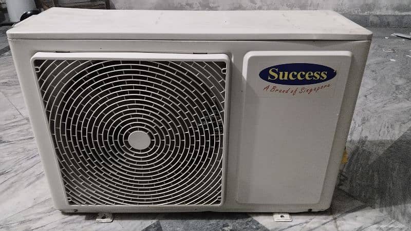 Success split AC 1 ton 2