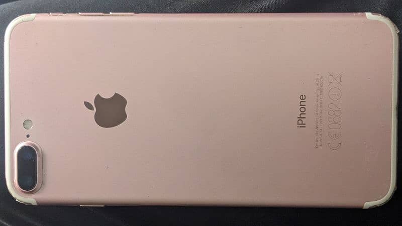 iphone 7 plus condition 9/10 pta approved 128 gn 1