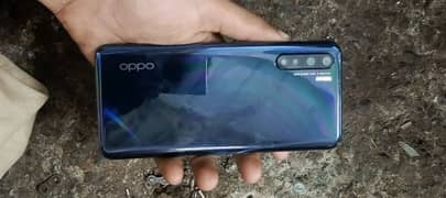 oppo F15 Ram 8 256 condition 10/10 exchange me offer 28000