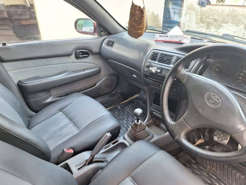 Toyota Corolla 2.0 D 2001 11