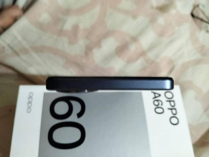 Oppo A60 8/256 2