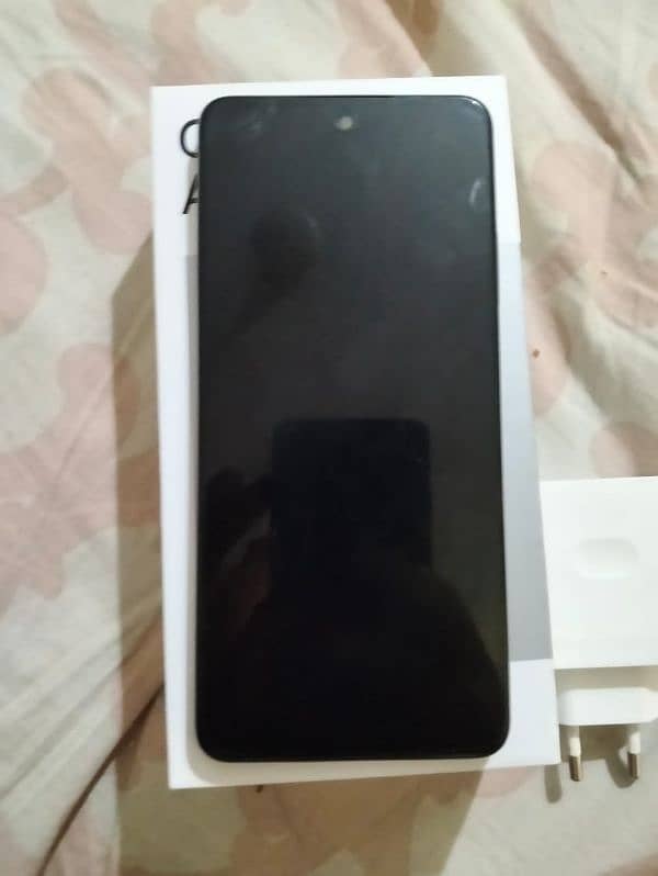 Oppo A60 8/256 4