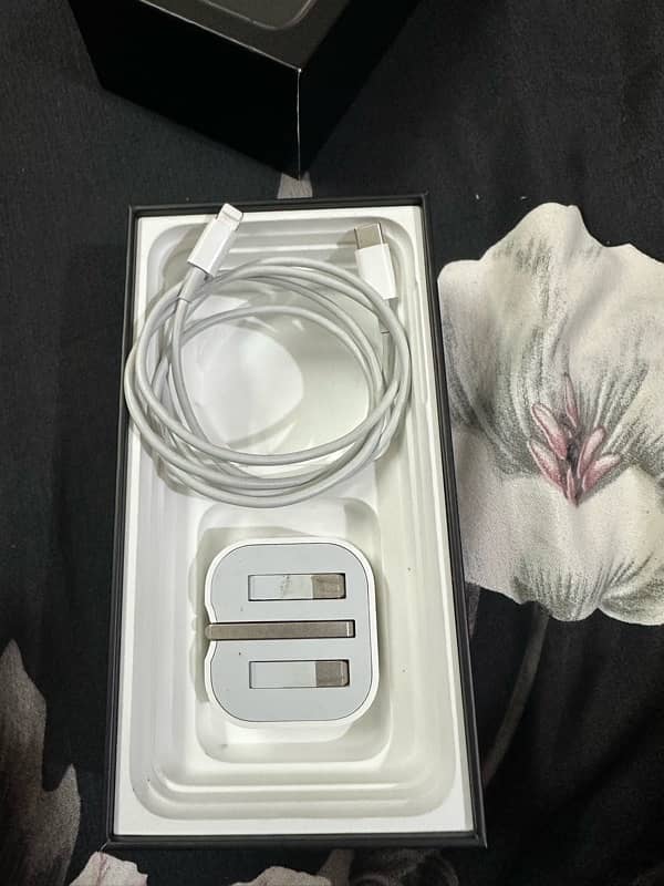 iphone 11 pro max 64gb NON PTA 6