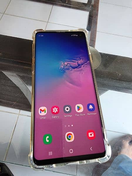 Samsung s10  8/128gb 9