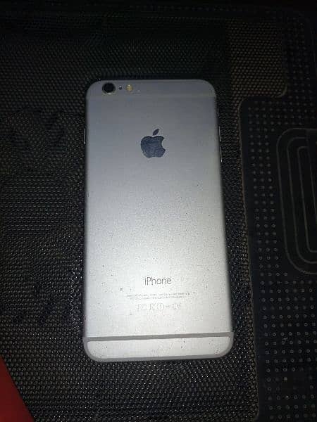 Iphone 6 plus Pta Approved 64gb No Display 1