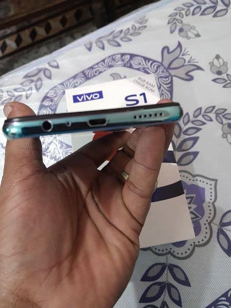 vivo S-1 Mobile 8/256 Ram Rom with box 6